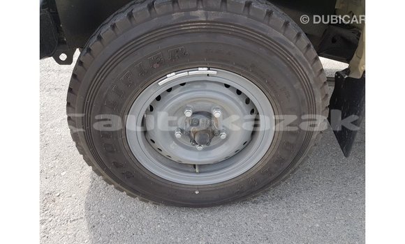 Buy Import Toyota Land Cruiser Beige Car in Import - Dubai in Akmecet Buy Import Toyota Land Cruiser Beige Car in Import - Dubai in Akmecet