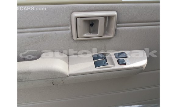 Buy Import Toyota Land Cruiser Beige Car in Import - Dubai in Akmecet Buy Import Toyota Land Cruiser Beige Car in Import - Dubai in Akmecet