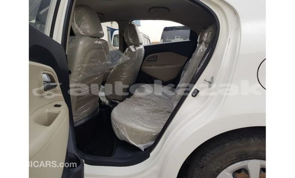 Buy Import Kia Rio White Car in Import - Dubai in Akmecet Buy Import Kia Rio White Car in Import - Dubai in Akmecet