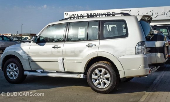 Buy Import Mitsubishi Pajero White Car in Import - Dubai in Akmecet Buy Import Mitsubishi Pajero White Car in Import - Dubai in Akmecet
