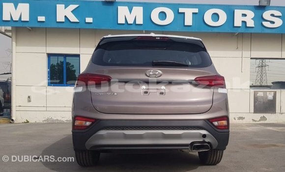 Buy Import Hyundai Santa Fe Other Car in Import - Dubai in Akmecet Buy Import Hyundai Santa Fe Other Car in Import - Dubai in Akmecet