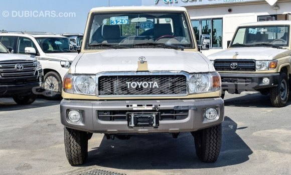 Buy Import Toyota Land Cruiser Beige Car in Import - Dubai in Akmecet Buy Import Toyota Land Cruiser Beige Car in Import - Dubai in Akmecet
