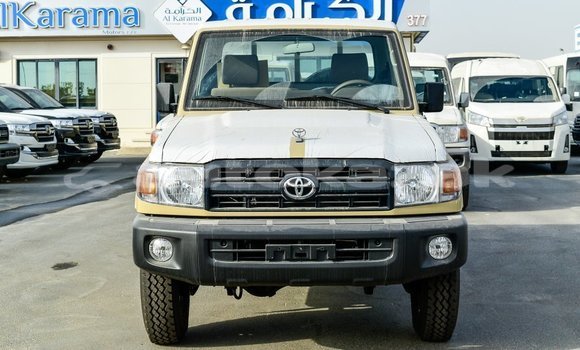 Buy Import Toyota Land Cruiser Beige Car in Import - Dubai in Akmecet Buy Import Toyota Land Cruiser Beige Car in Import - Dubai in Akmecet