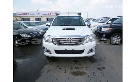 Buy Import Toyota Hilux White Car in Import - Dubai in Akmecet Buy Import Toyota Hilux White Car in Import - Dubai in Akmecet