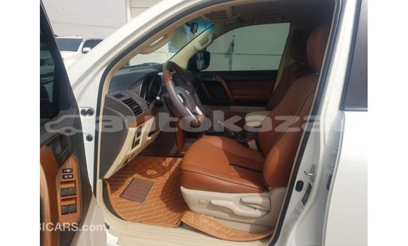 Buy Import Toyota Land Cruiser White Car in Import - Dubai in Akmecet Buy Import Toyota Land Cruiser White Car in Import - Dubai in Akmecet