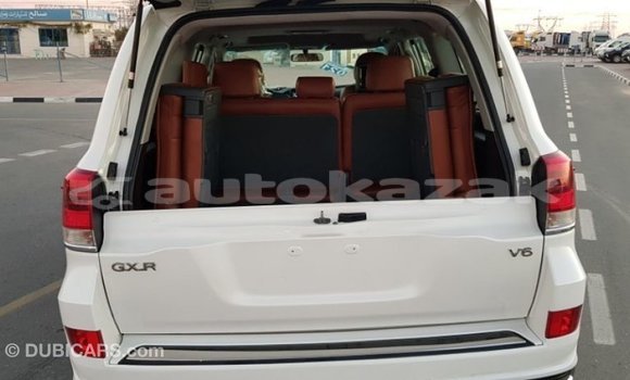 Buy Import Toyota Land Cruiser White Car in Import - Dubai in Akmecet Buy Import Toyota Land Cruiser White Car in Import - Dubai in Akmecet