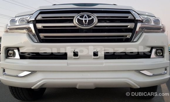 Buy Import Toyota Land Cruiser White Car in Import - Dubai in Akmecet Buy Import Toyota Land Cruiser White Car in Import - Dubai in Akmecet
