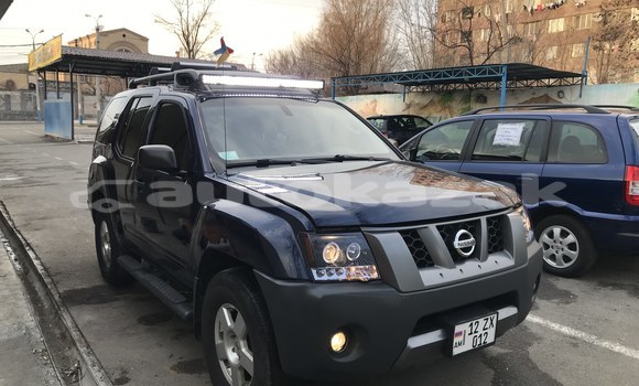 Buy Used Nissan Xterra Blue Car in Almaty in Almati
