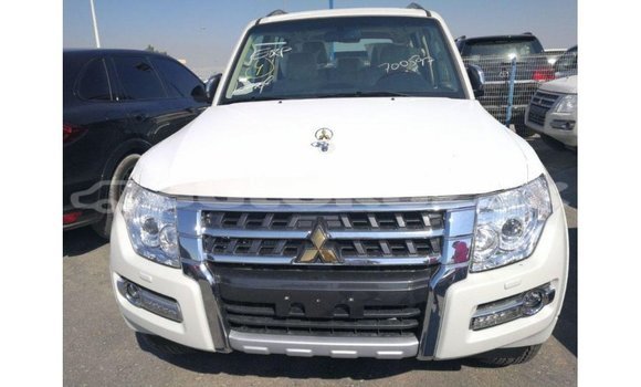 Buy Import Mitsubishi Pajero White Car in Import - Dubai in Akmecet Buy Import Mitsubishi Pajero White Car in Import - Dubai in Akmecet