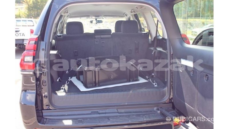 Big with watermark toyota prado akmecet import dubai 3304