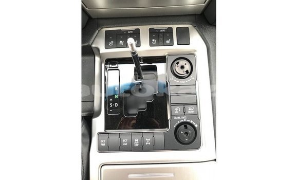 Buy Import Toyota Land Cruiser White Car in Import - Dubai in Akmecet Buy Import Toyota Land Cruiser White Car in Import - Dubai in Akmecet