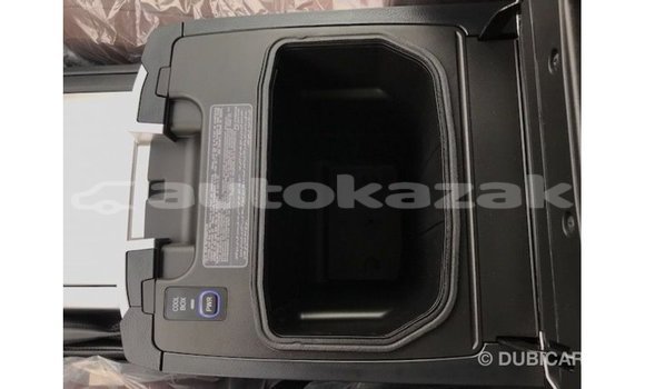 Buy Import Toyota Land Cruiser White Car in Import - Dubai in Akmecet Buy Import Toyota Land Cruiser White Car in Import - Dubai in Akmecet