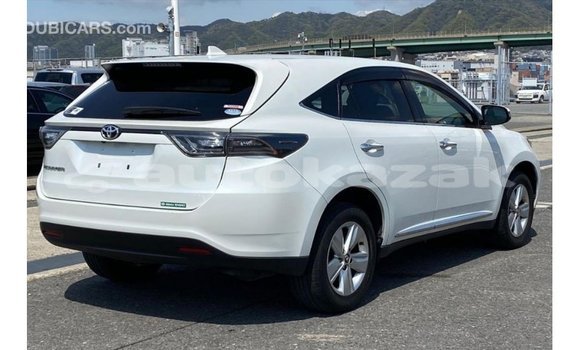 Buy Import Toyota Harrier White Car in Import - Dubai in Akmecet Buy Import Toyota Harrier White Car in Import - Dubai in Akmecet