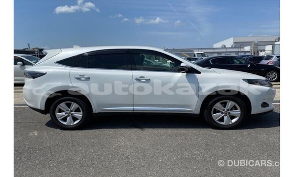 Buy Import Toyota Harrier White Car in Import - Dubai in Akmecet Buy Import Toyota Harrier White Car in Import - Dubai in Akmecet