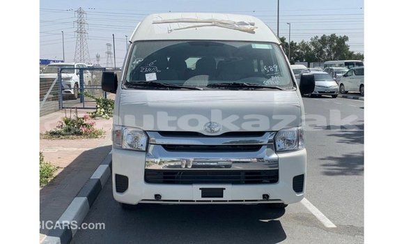 Buy Import Toyota Hiace White Car in Import - Dubai in Akmecet Buy Import Toyota Hiace White Car in Import - Dubai in Akmecet