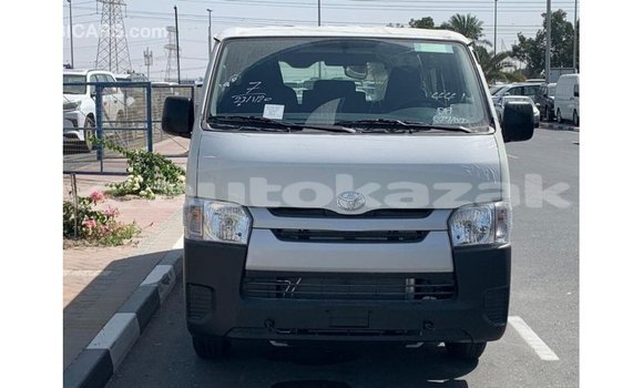 Buy Import Toyota Hiace White Car in Import - Dubai in Akmecet Buy Import Toyota Hiace White Car in Import - Dubai in Akmecet