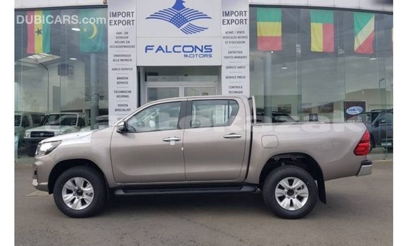 Buy Import Toyota Hilux Brown Car in Import - Dubai in Akmecet Buy Import Toyota Hilux Brown Car in Import - Dubai in Akmecet