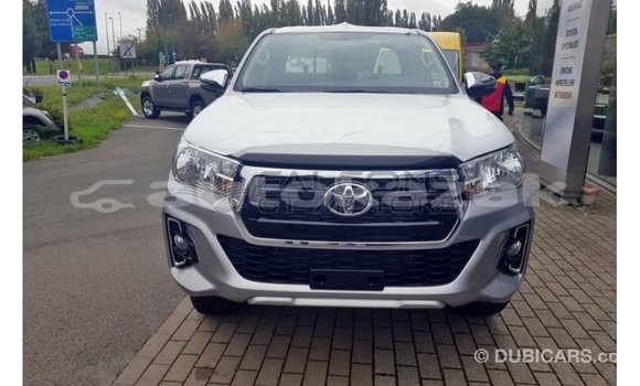 Buy Import Toyota Hilux Brown Car in Import - Dubai in Akmecet Buy Import Toyota Hilux Brown Car in Import - Dubai in Akmecet