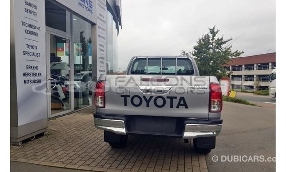 Buy Import Toyota Hilux Brown Car in Import - Dubai in Akmecet Buy Import Toyota Hilux Brown Car in Import - Dubai in Akmecet