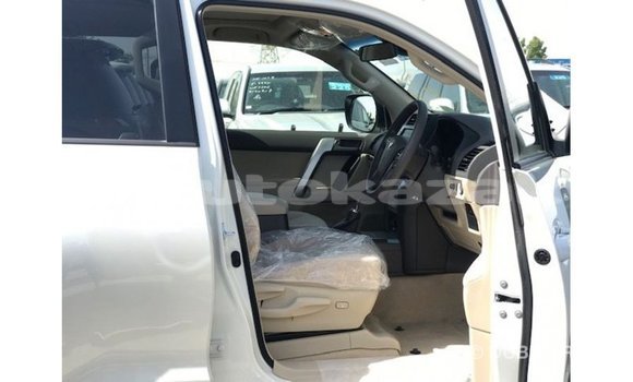 Buy Import Toyota Prado White Car in Import - Dubai in Akmecet Buy Import Toyota Prado White Car in Import - Dubai in Akmecet