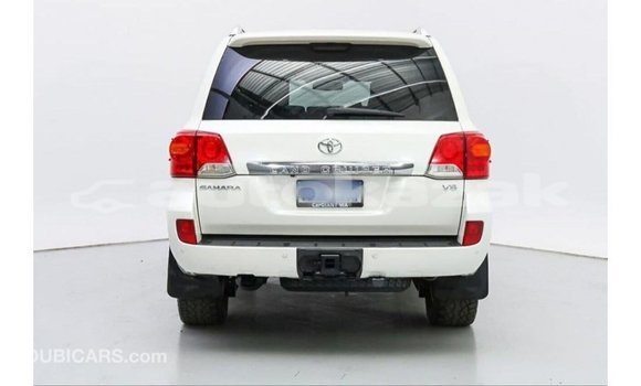 Buy Import Toyota Land Cruiser White Car in Import - Dubai in Akmecet Buy Import Toyota Land Cruiser White Car in Import - Dubai in Akmecet