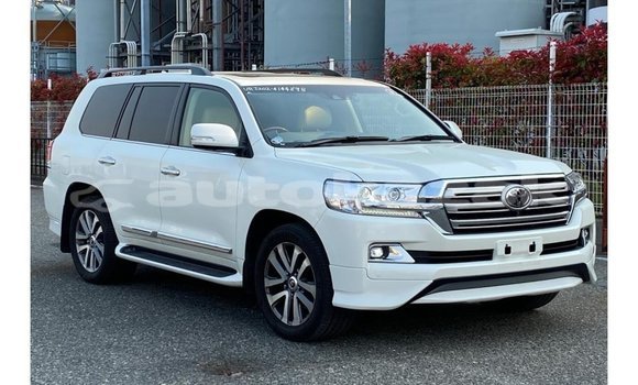 Buy Import Toyota Land Cruiser White Car in Import - Dubai in Akmecet Buy Import Toyota Land Cruiser White Car in Import - Dubai in Akmecet