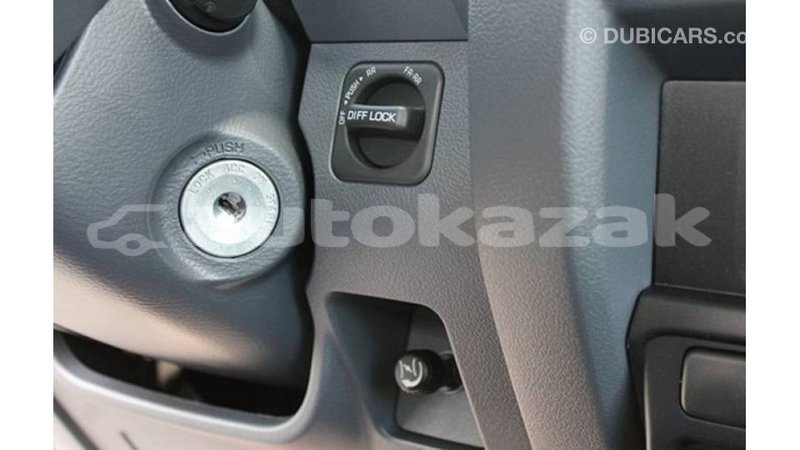 Big with watermark toyota land cruiser akmecet import dubai 3397