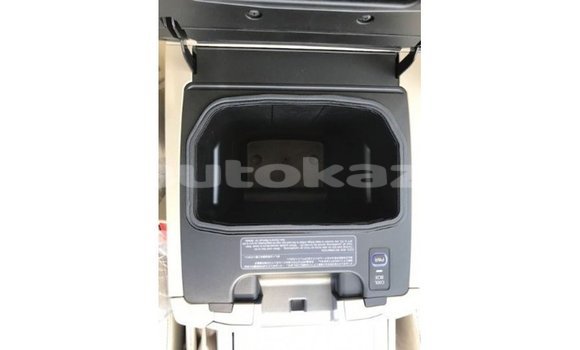 Buy Import Toyota Land Cruiser Blue Car in Import - Dubai in Akmecet Buy Import Toyota Land Cruiser Blue Car in Import - Dubai in Akmecet