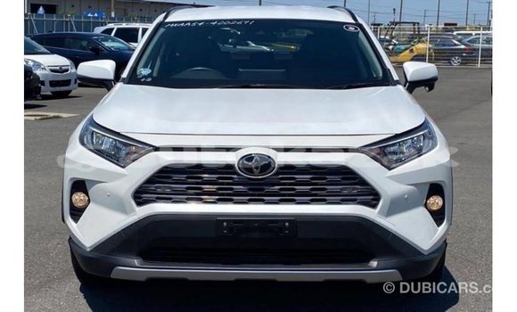 Buy Import Toyota 4Runner White Car in Import - Dubai in Akmecet Buy Import Toyota 4Runner White Car in Import - Dubai in Akmecet
