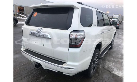 Buy Import Toyota 4Runner White Car in Import - Dubai in Akmecet Buy Import Toyota 4Runner White Car in Import - Dubai in Akmecet