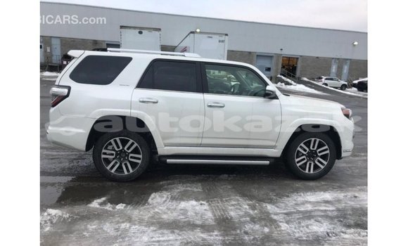 Buy Import Toyota 4Runner White Car in Import - Dubai in Akmecet Buy Import Toyota 4Runner White Car in Import - Dubai in Akmecet