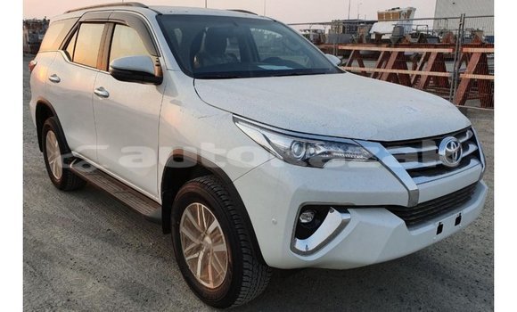 Buy Import Toyota Fortuner White Car in Import - Dubai in Akmecet Buy Import Toyota Fortuner White Car in Import - Dubai in Akmecet