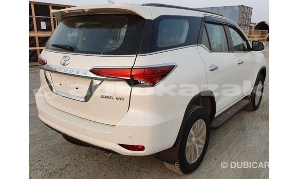 Buy Import Toyota Fortuner White Car in Import - Dubai in Akmecet Buy Import Toyota Fortuner White Car in Import - Dubai in Akmecet