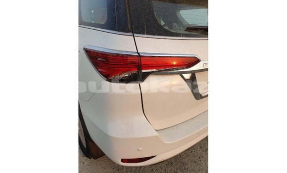 Buy Import Toyota Fortuner White Car in Import - Dubai in Akmecet Buy Import Toyota Fortuner White Car in Import - Dubai in Akmecet