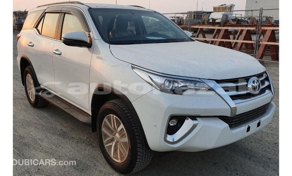 Buy Import Toyota Fortuner White Car in Import - Dubai in Akmecet Buy Import Toyota Fortuner White Car in Import - Dubai in Akmecet