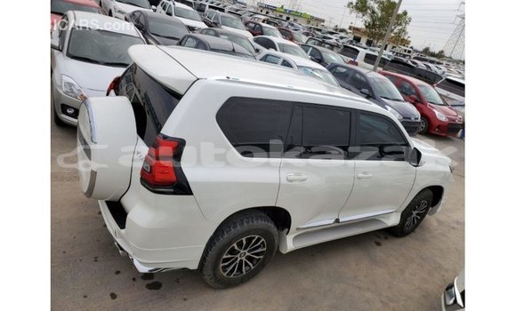 Buy Import Toyota Prado White Car in Import - Dubai in Akmecet Buy Import Toyota Prado White Car in Import - Dubai in Akmecet