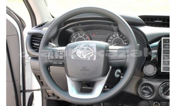 Buy Import Toyota Hilux White Car in Import - Dubai in Akmecet Buy Import Toyota Hilux White Car in Import - Dubai in Akmecet