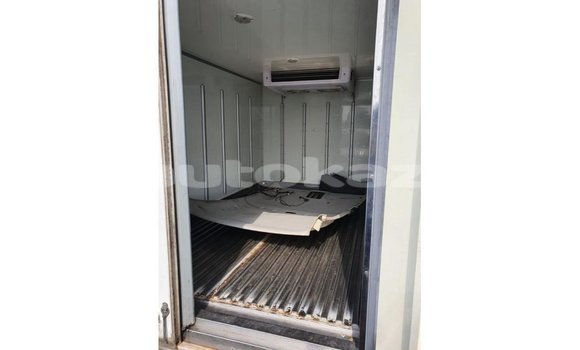 Buy Import Kia Carens White Car in Import - Dubai in Akmecet Buy Import Kia Carens White Car in Import - Dubai in Akmecet