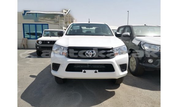 Buy Import Toyota Hilux White Car in Import - Dubai in Akmecet Buy Import Toyota Hilux White Car in Import - Dubai in Akmecet