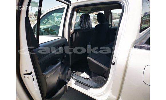 Buy Import Toyota Hilux White Car in Import - Dubai in Akmecet Buy Import Toyota Hilux White Car in Import - Dubai in Akmecet