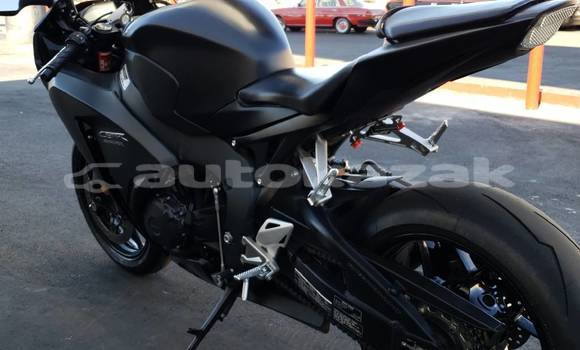 Buy New Honda CBR 1000 RR Black Bike in Akmecet in Akmecet Buy New Honda CBR 1000 RR Black Bike in Akmecet in Akmecet
