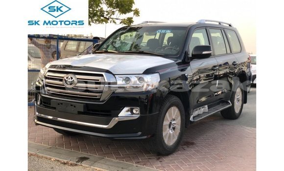 Buy Import Toyota Land Cruiser Black Car in Import - Dubai in Akmecet