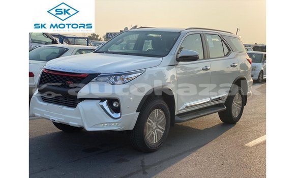 Buy Import Toyota Fortuner White Car in Import - Dubai in Akmecet