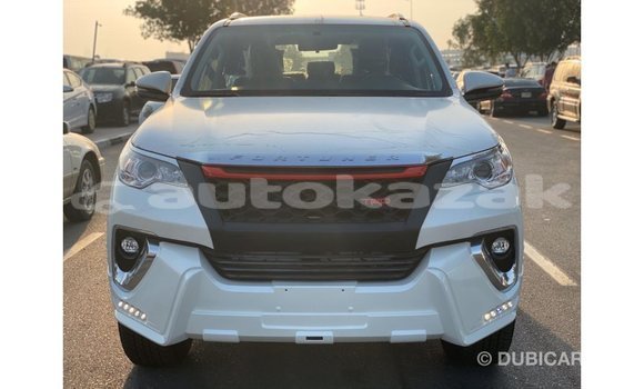Buy Import Toyota Fortuner White Car in Import - Dubai in Akmecet Buy Import Toyota Fortuner White Car in Import - Dubai in Akmecet