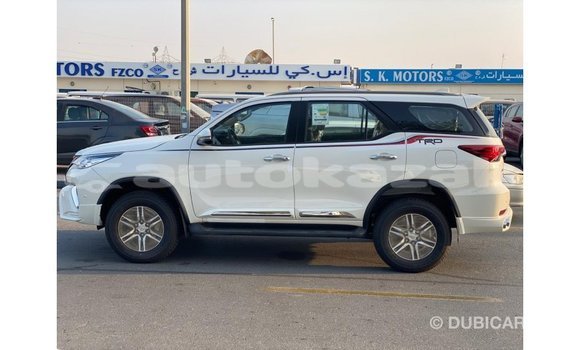 Buy Import Toyota Fortuner White Car in Import - Dubai in Akmecet Buy Import Toyota Fortuner White Car in Import - Dubai in Akmecet