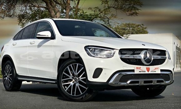 Buy Import Mercedes-Benz GLC White Car in Import - Dubai in Akmecet