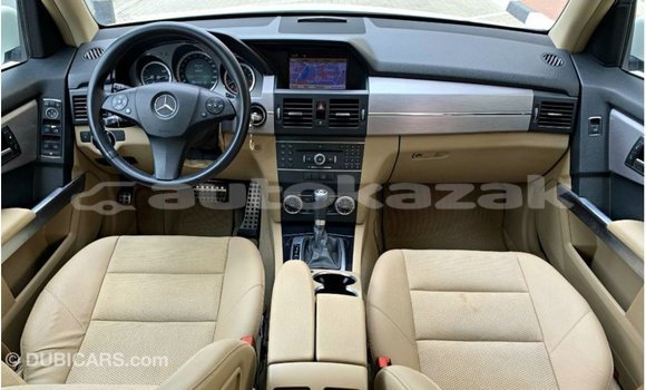 Buy Import Mercedes-Benz 190 White Car in Import - Dubai in Akmecet Buy Import Mercedes-Benz 190 White Car in Import - Dubai in Akmecet