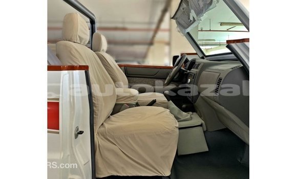 Buy Import Nissan Patrol White Car in Import - Dubai in Akmecet Buy Import Nissan Patrol White Car in Import - Dubai in Akmecet
