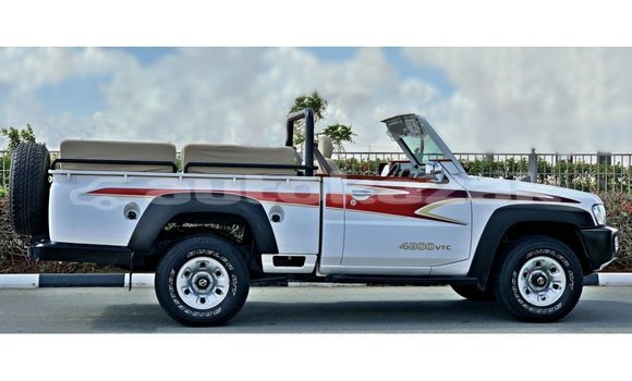 Buy Import Nissan Patrol White Car in Import - Dubai in Akmecet Buy Import Nissan Patrol White Car in Import - Dubai in Akmecet