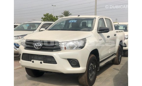 Buy Import Toyota Hilux White Car in Import - Dubai in Akmecet Buy Import Toyota Hilux White Car in Import - Dubai in Akmecet